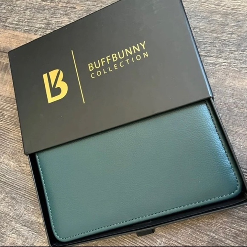Buffbunny game changer wallet purse